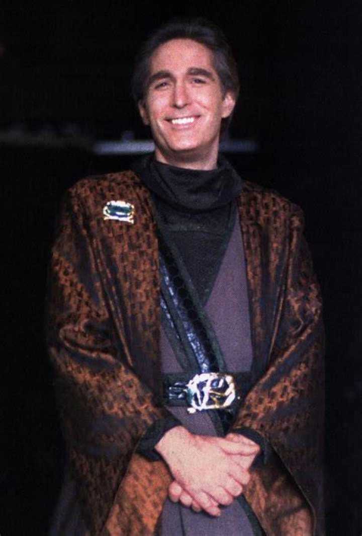 Cmdr. Jeffrey Sinclair / Ambassador Jeffrey Sinclair / Valen