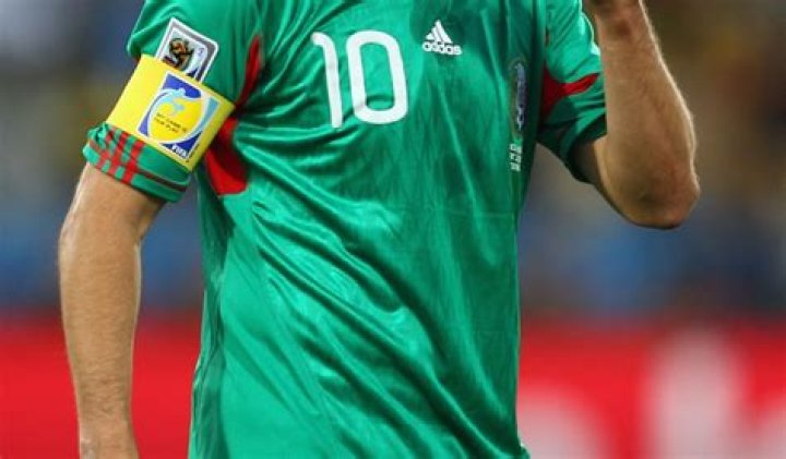 Cuauht&eacute;moc Blanco Net Worth