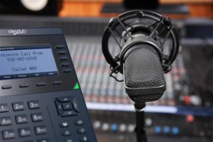 Radio Station Caller